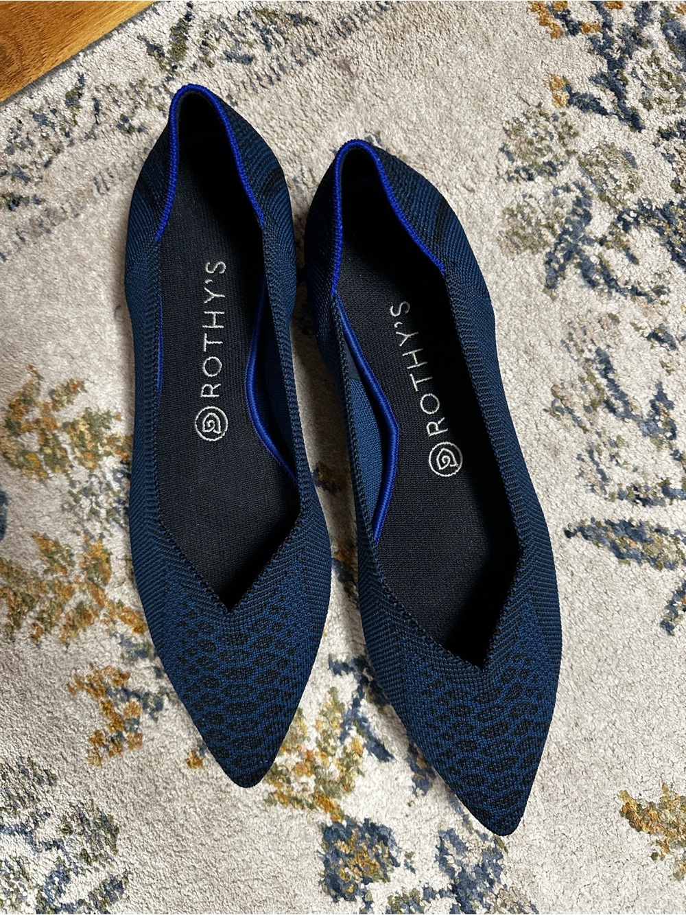 Rothy's Pointed Toe Knit Flats in Navy Animal Print Leopard | 9.5US